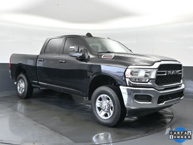 Used 2024 RAM 2500 Tradesman w/ Chrome Appearance Group image 2