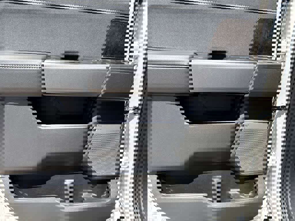 New 2025 Ford F250 Lariat w/ Lariat Ultimate Package image 18