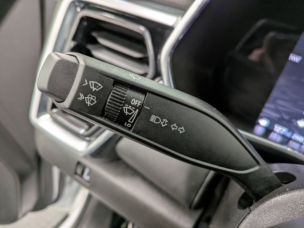 Used 2023 GMC Canyon Elevation w/ Convenience Package image 21