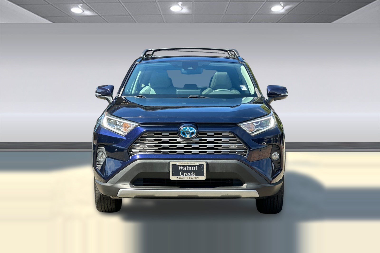 Used 2021 Toyota RAV4 Limited w/ Carpet Mat Package (TMS) AWD/4WD image 6