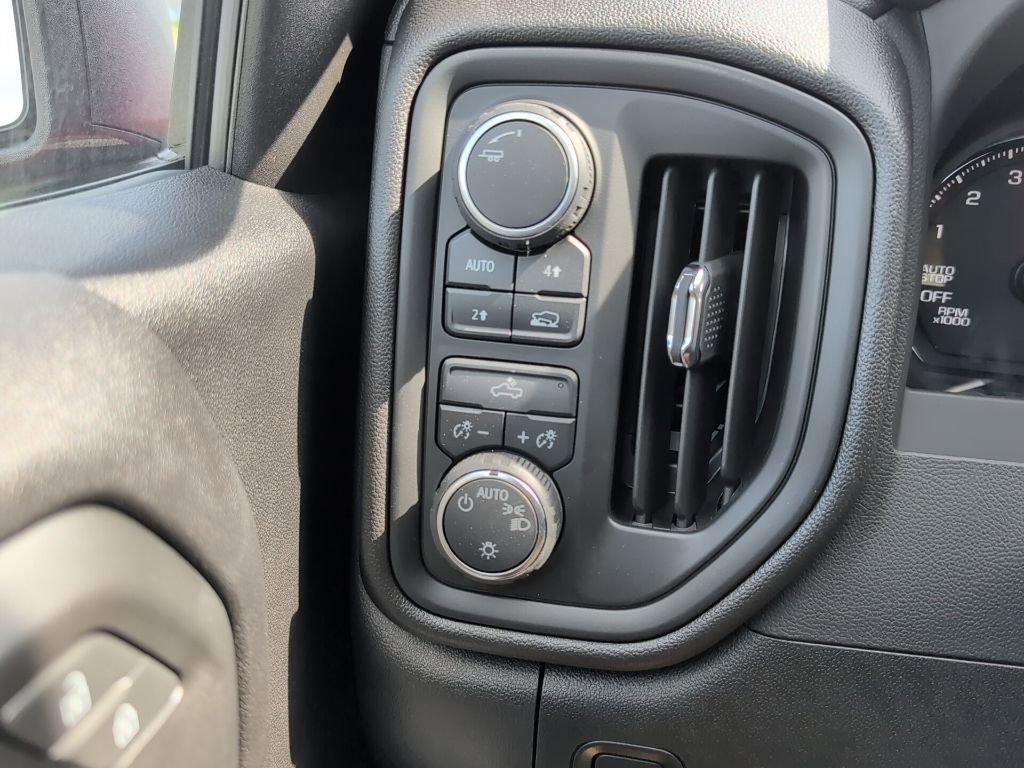 New 2025 Chevrolet Silverado 1500 Custom w/ Rally Edition image 13