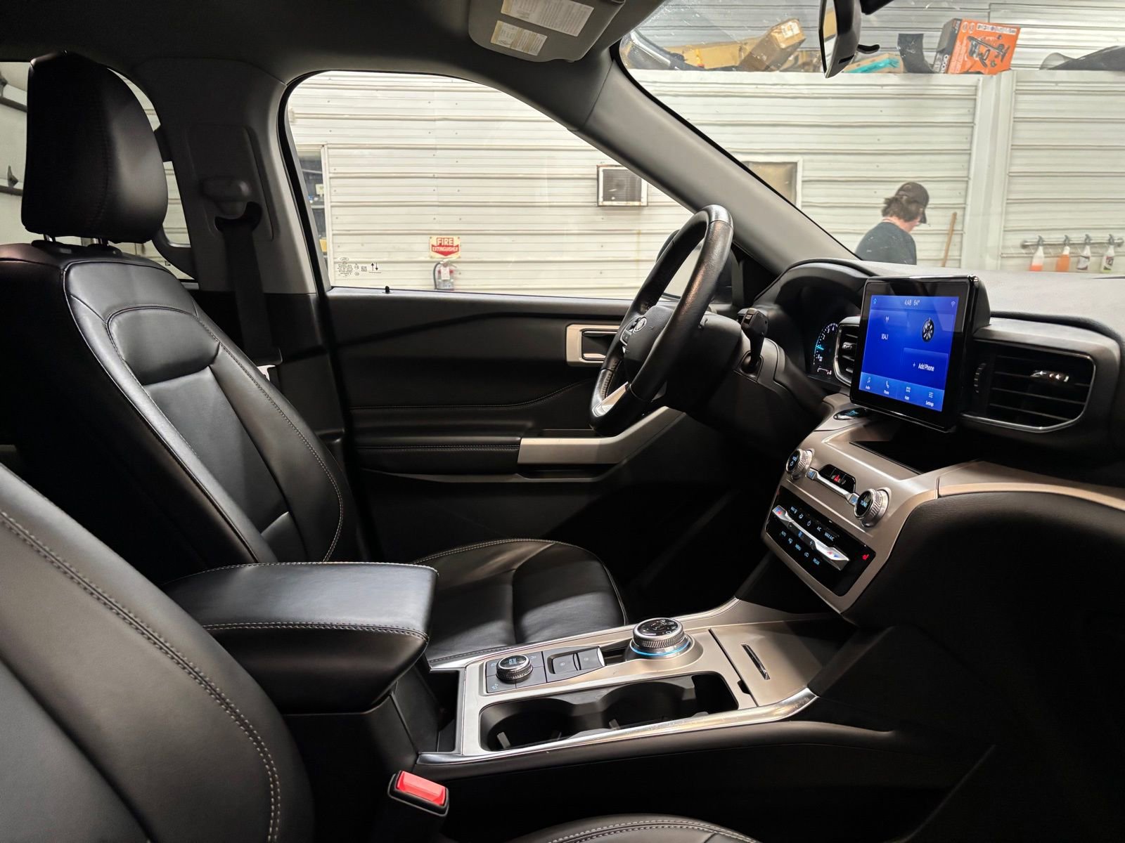 Used 2023 Ford Explorer XLT w/ Equipment Group 202A image 30