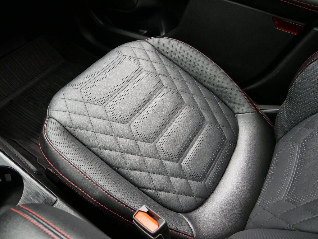 Used 2023 Ford Escape ST-Line Elite w/ Premium Technology Package image 38