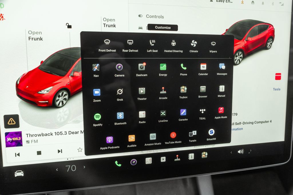 Used 2024 Tesla Model Y Long Range image 8