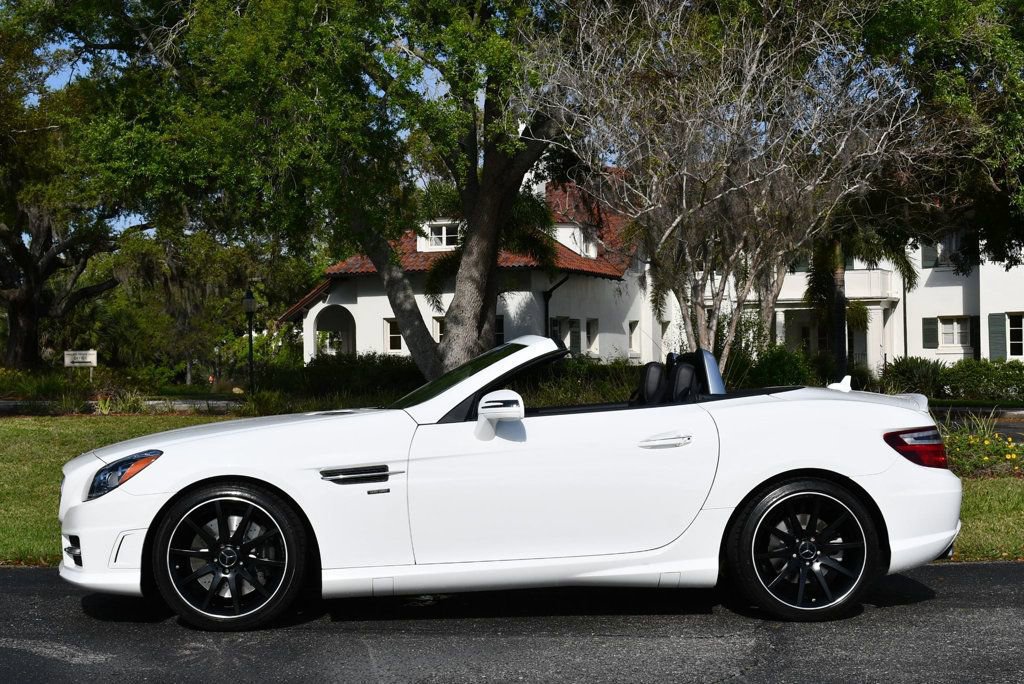 Used 2015 Mercedes-Benz SLK 350 image 30
