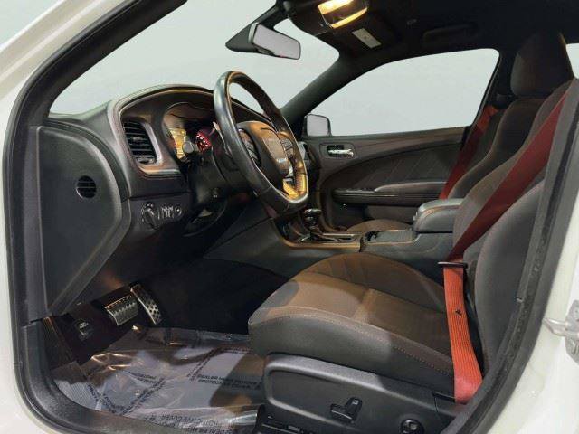 Used 2019 Dodge Charger SRT Hellcat w/ Harman/Kardon Audio Group RWD image 16