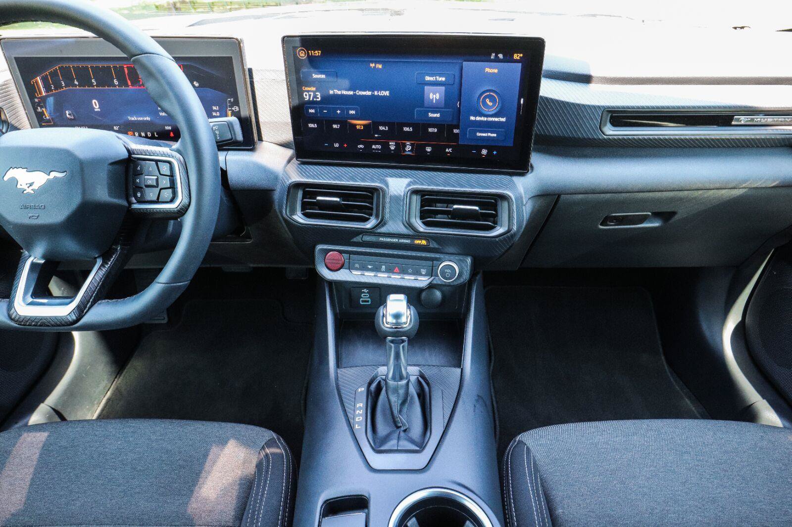 Used 2024 Ford Mustang Coupe RWD image 28