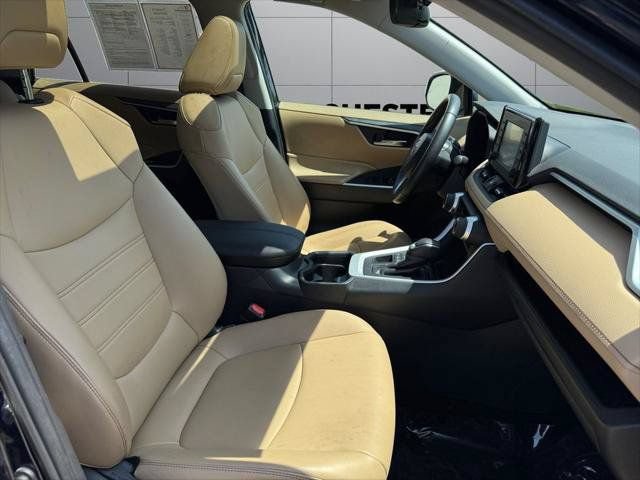 Certified 2019 Toyota RAV4 XLE Premium w/ All Weather Liner Package AWD/4WD image 48