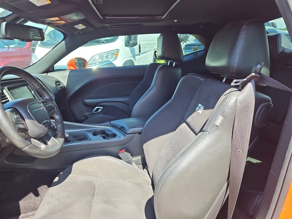 Used 2018 Dodge Challenger T/A RWD image 8