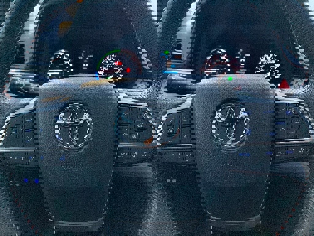 Certified 2022 Toyota Sienna XSE image 20