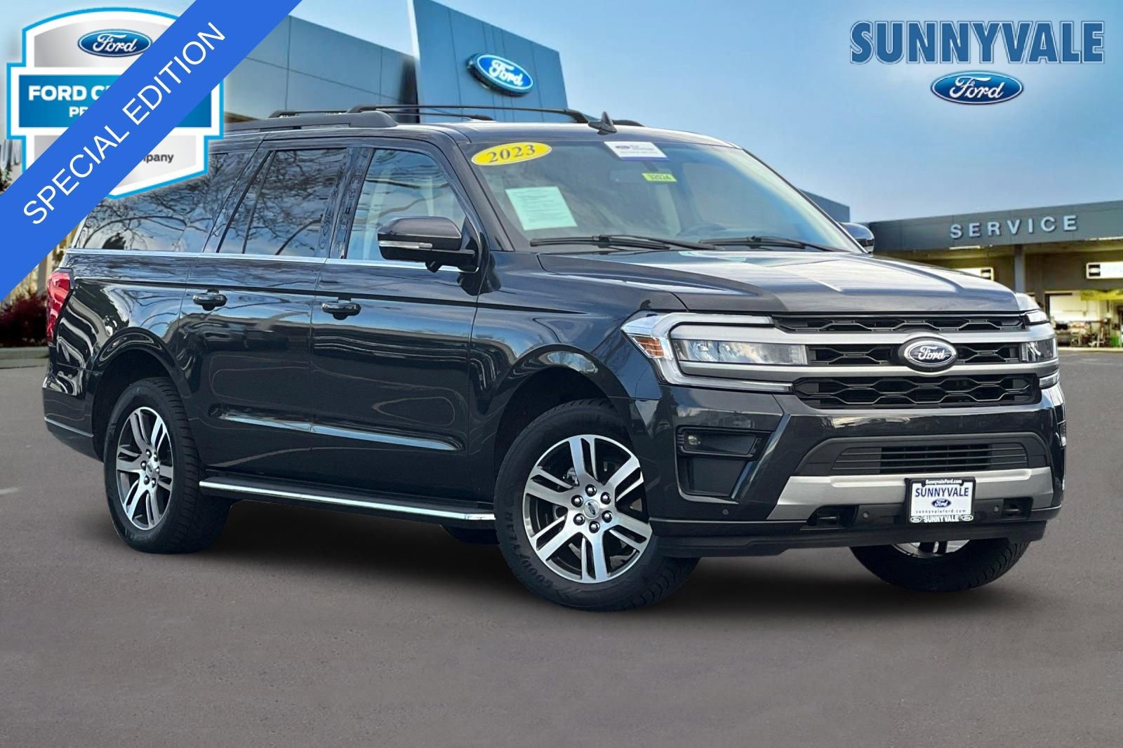 Certified 2023 Ford Expedition Max XLT image 1