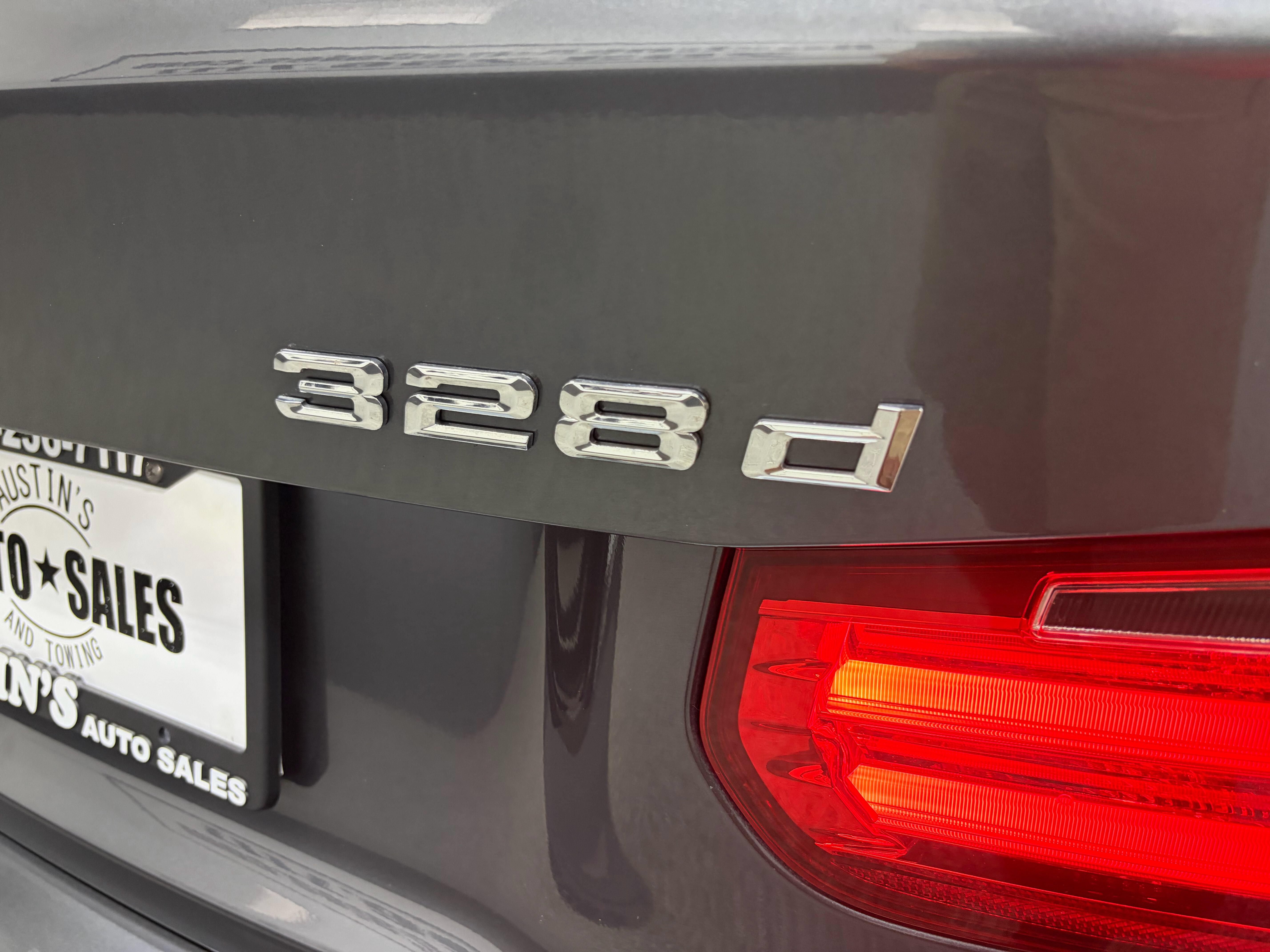 Used 2014 BMW 328d xDrive Sedan AWD/4WD image 10