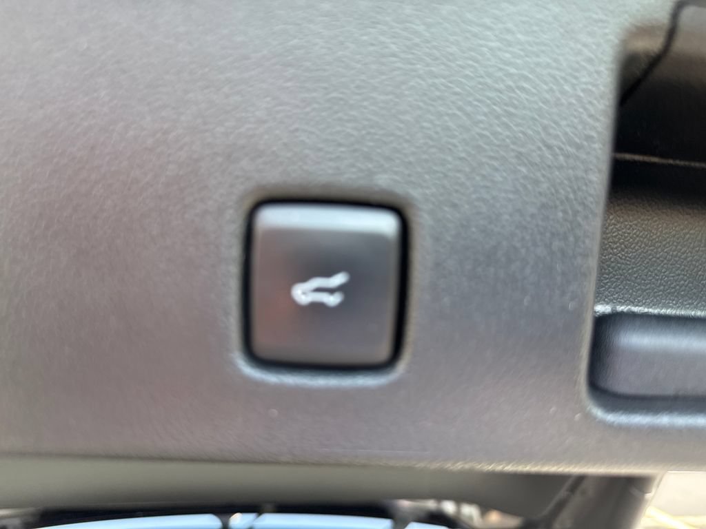 Used 2023 Ford Escape Active w/ Tech Pack #2 AWD/4WD image 44