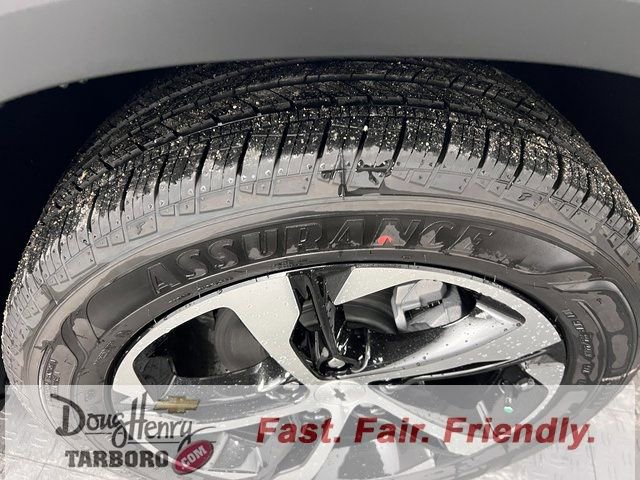 New 2026 Chevrolet Trax RS w/ Sunroof Package image 18