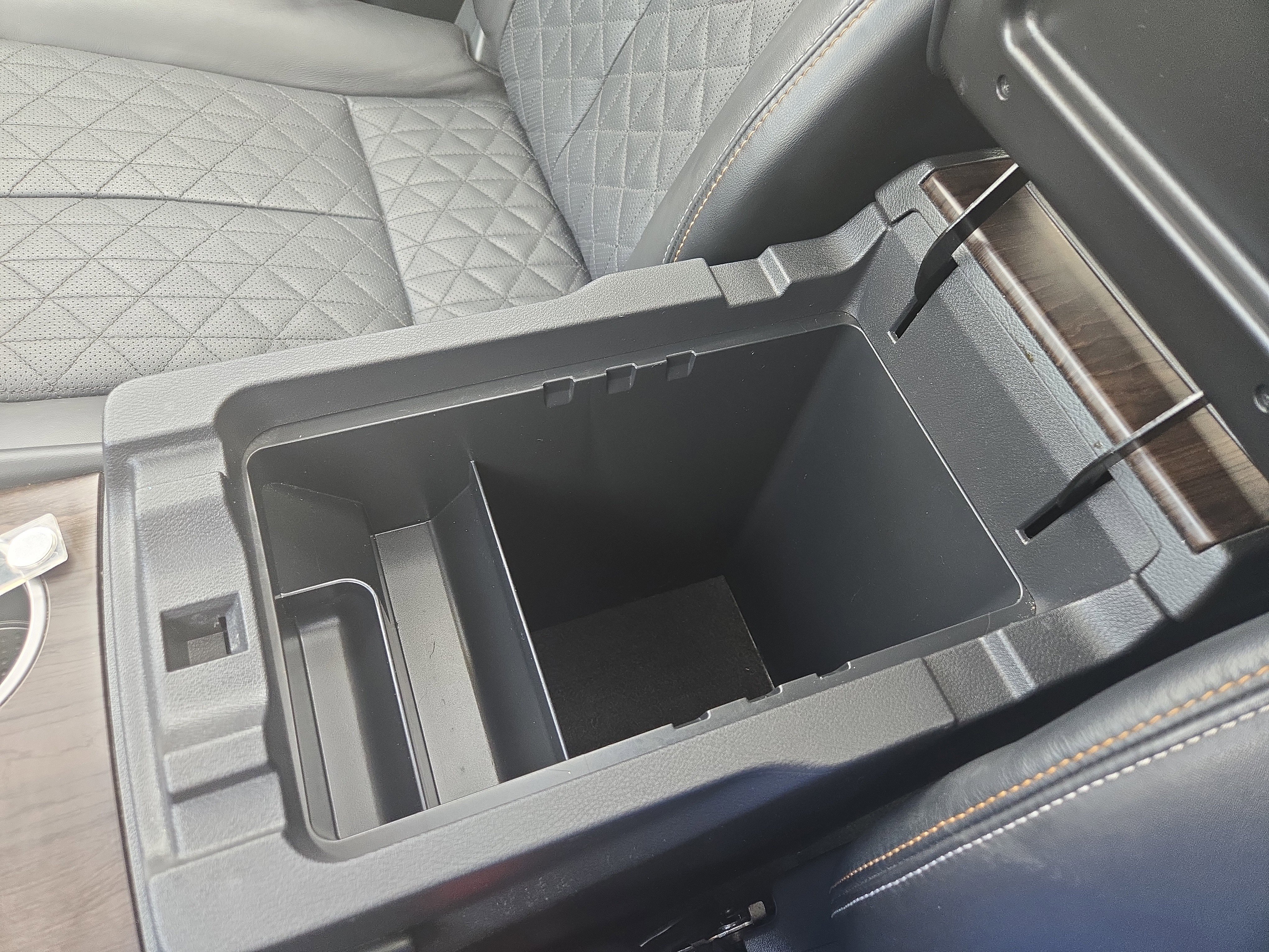 Certified 2024 Nissan Murano Platinum w/ Cargo Package image 22