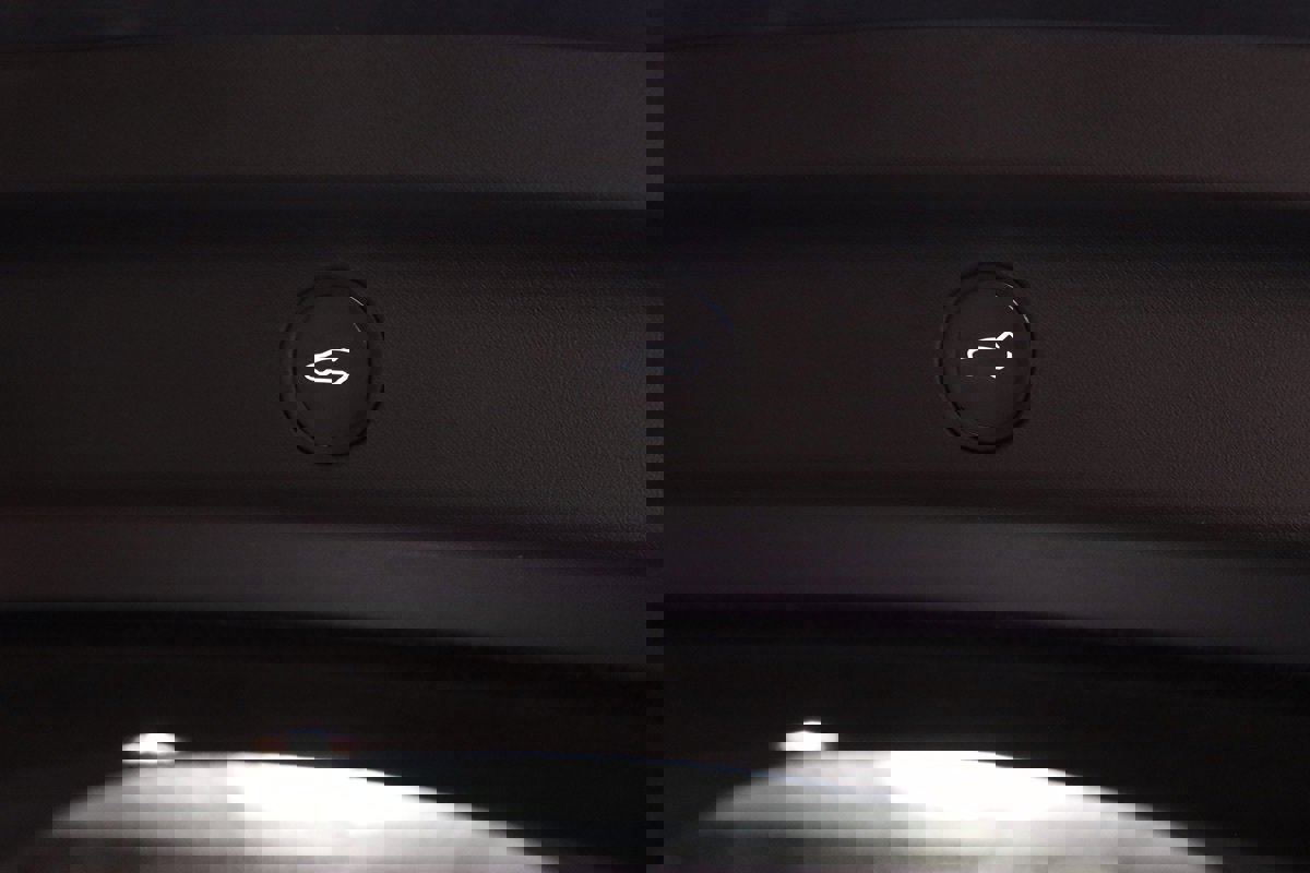 Used 2022 Tesla Model Y Long Range image 64