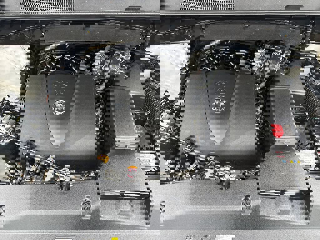 Used 2019 Toyota Highlander Limited Platinum image 39