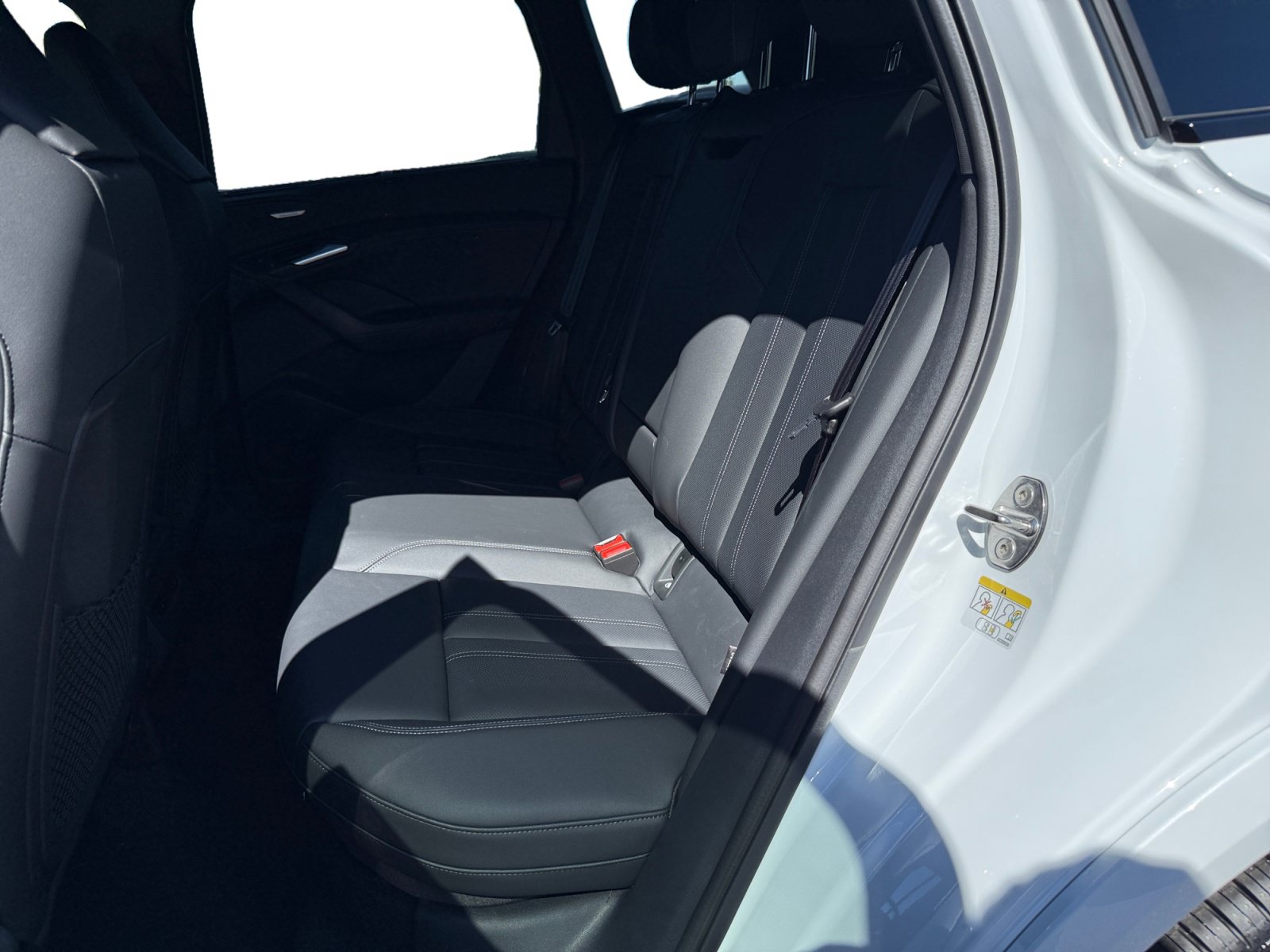 New 2027 Audi Q6 e-tron Premium Plus AWD/4WD image 16