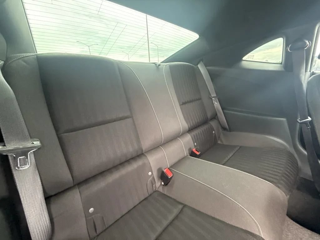 Used 2015 Chevrolet Camaro LS RWD image 10