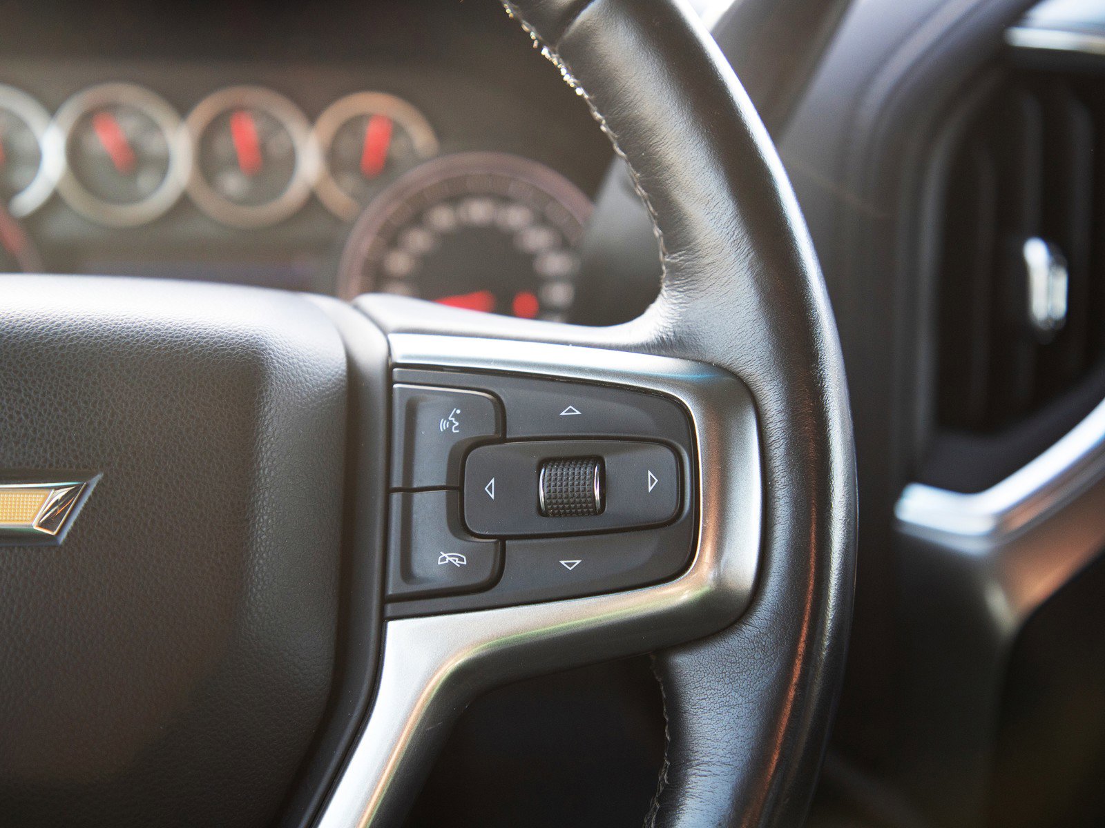 Used 2021 Chevrolet Silverado 2500 LT w/ Convenience Package image 25