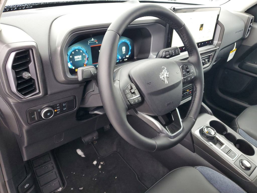 New 2025 Ford Bronco Sport Outer Banks image 11