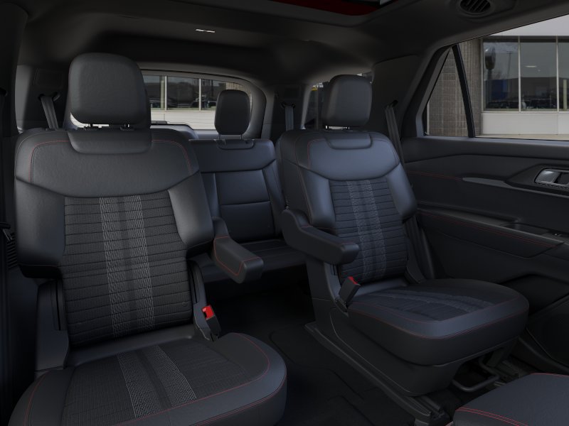 New 2026 Ford Explorer ST-Line w/ ST-Line Street Pack image 11