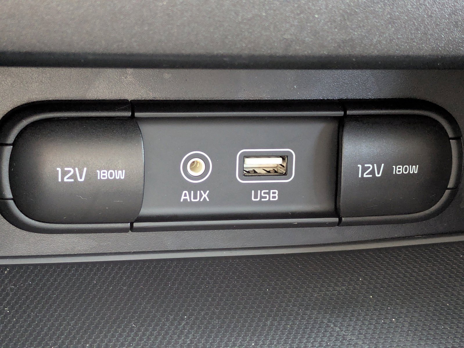 Certified 2021 Kia Forte LXS FWD image 23