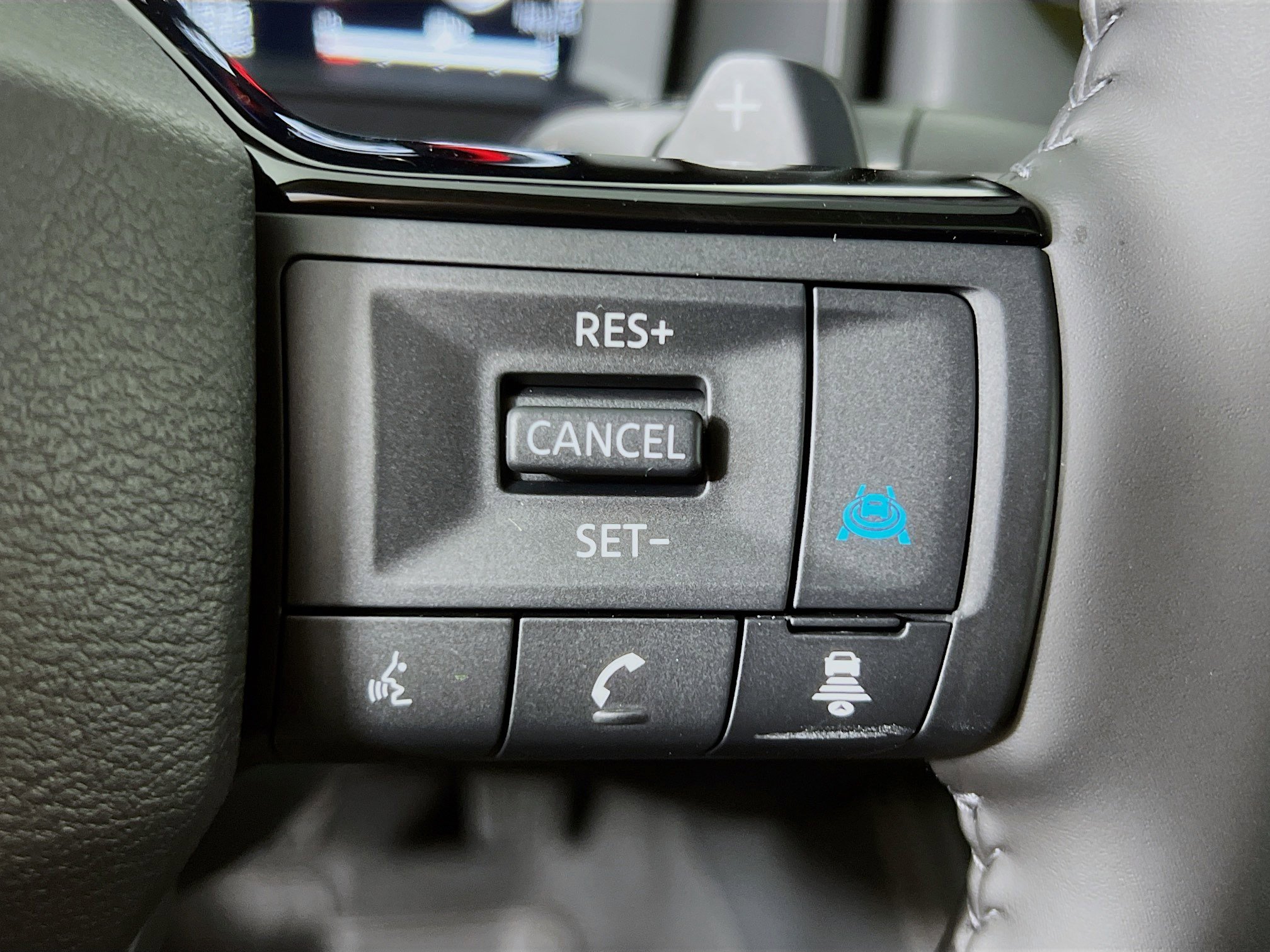 New 2026 Nissan Rogue Platinum w/ Platinum Premium Package image 16