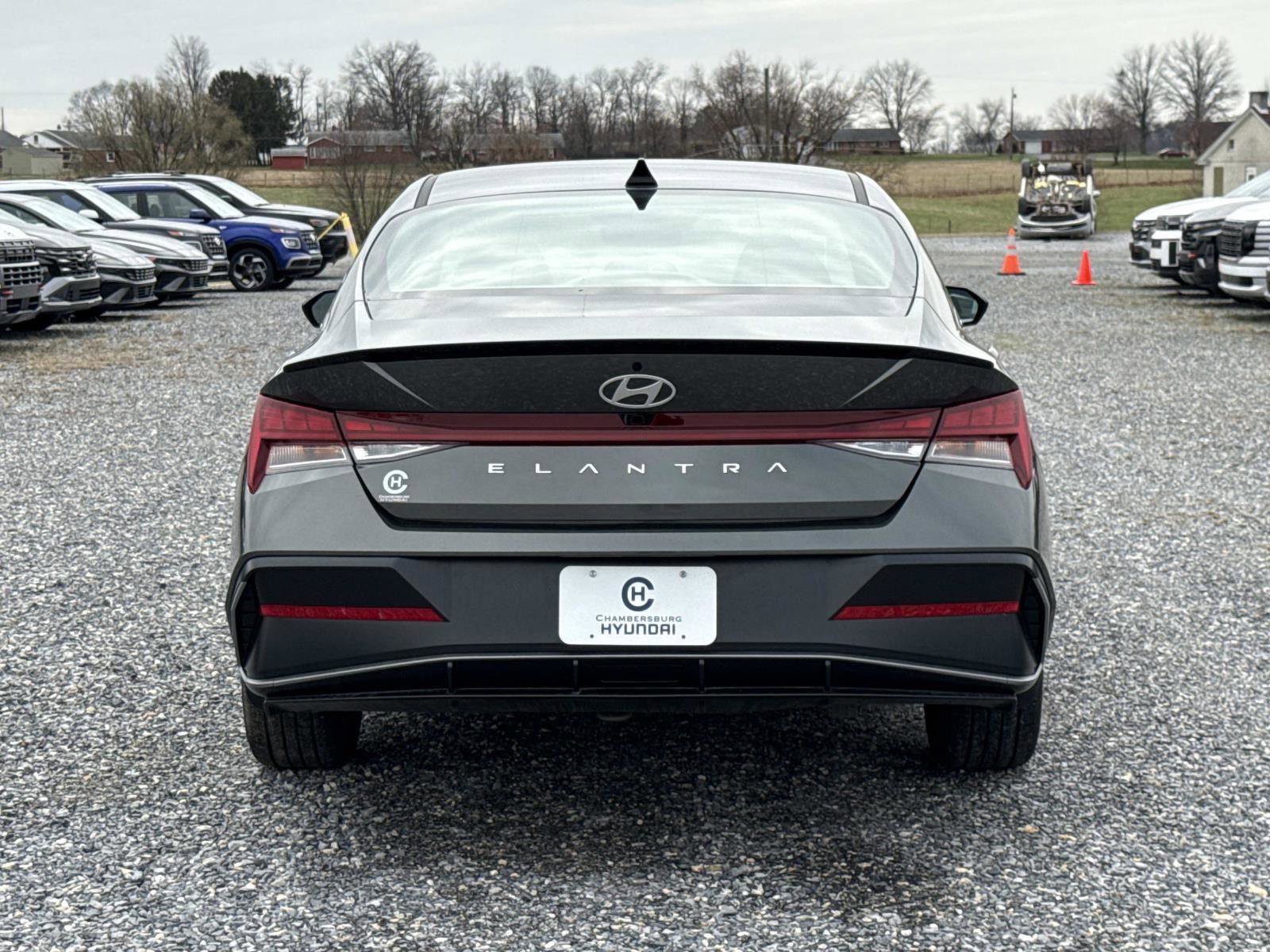 New 2026 Hyundai Elantra SEL Sport FWD image 14