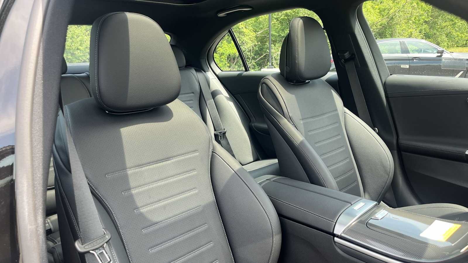 New 2026 Mercedes-Benz C 300 4MATIC Sedan image 33
