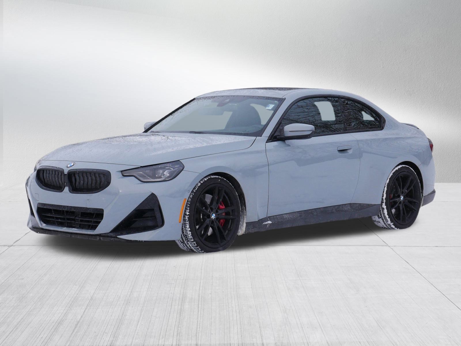 Used 2022 BMW 230i Coupe w/ Premium Package image 3