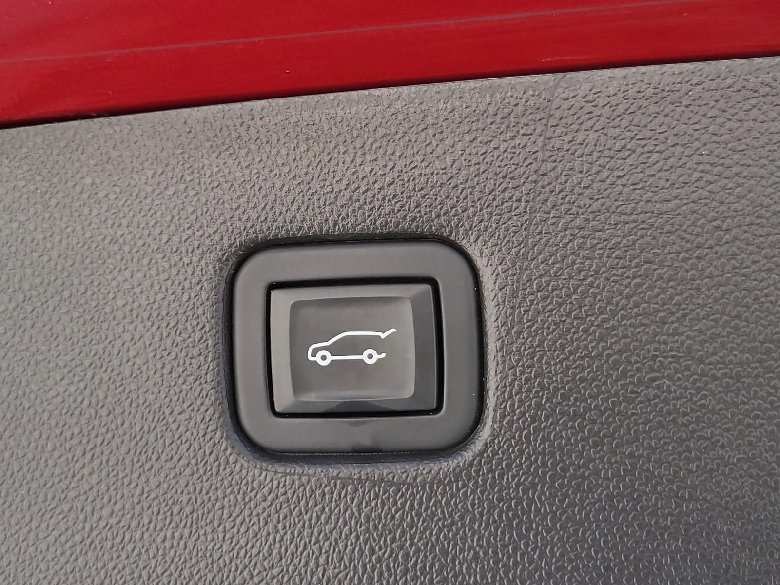 Used 2020 Chevrolet Blazer RS image 11