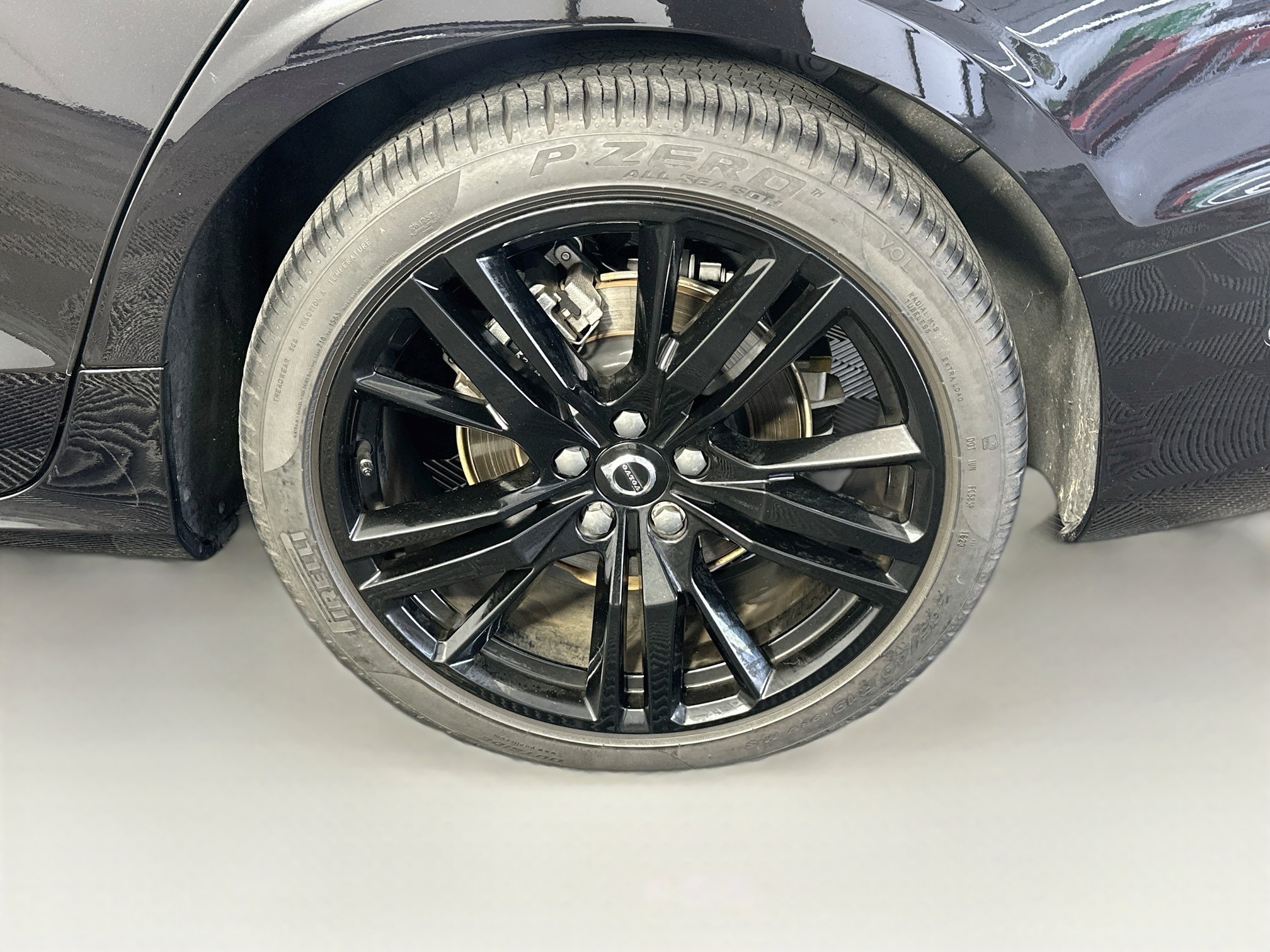 Used 2024 Volvo S60 B5 Plus w/ Protection Package Premier FWD image 11