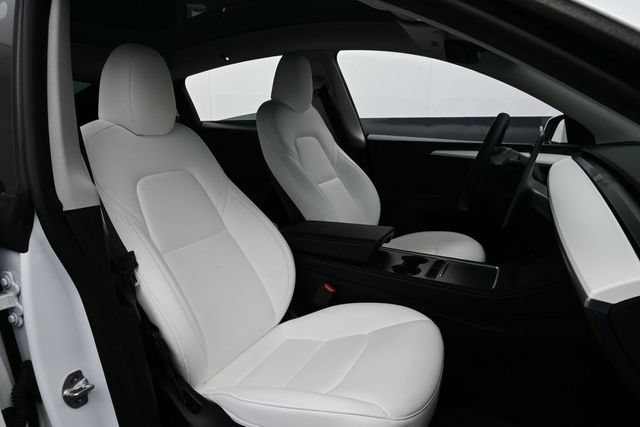 Used 2024 Tesla Model Y Performance AWD/4WD image 14