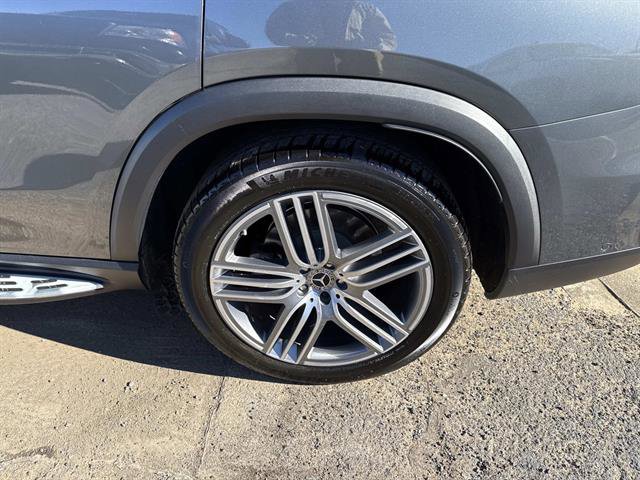 Used 2021 Mercedes-Benz GLS 450 4MATIC image 7
