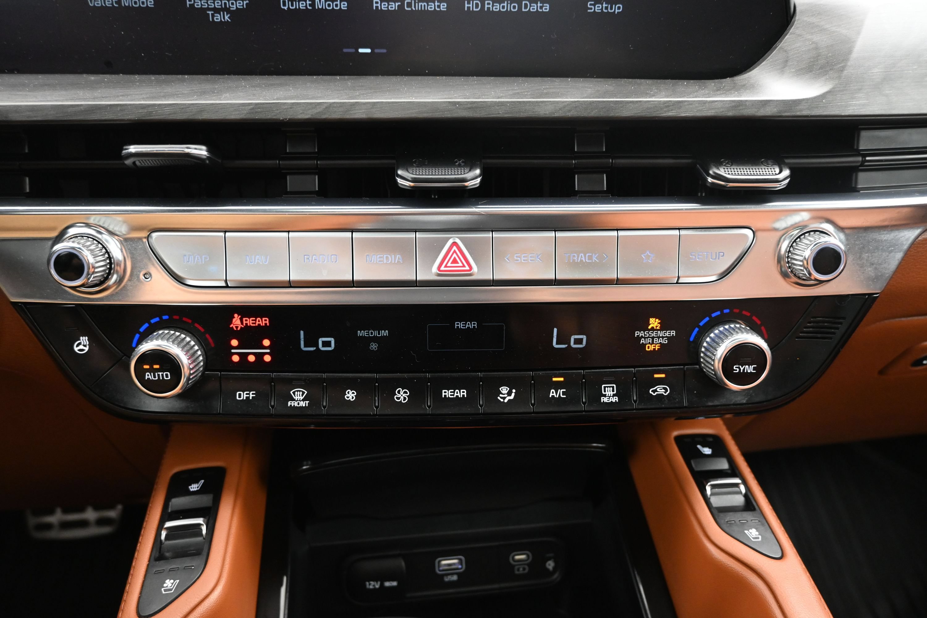 Used 2024 Kia Telluride SX X-Line AWD/4WD image 17