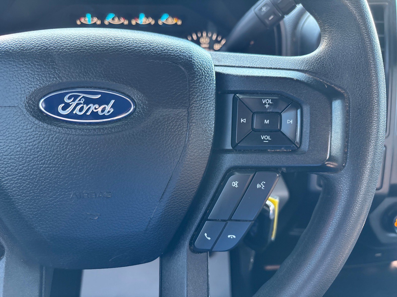 Used 2019 Ford F150 XL w/ Equipment Group 101A Mid AWD/4WD image 17
