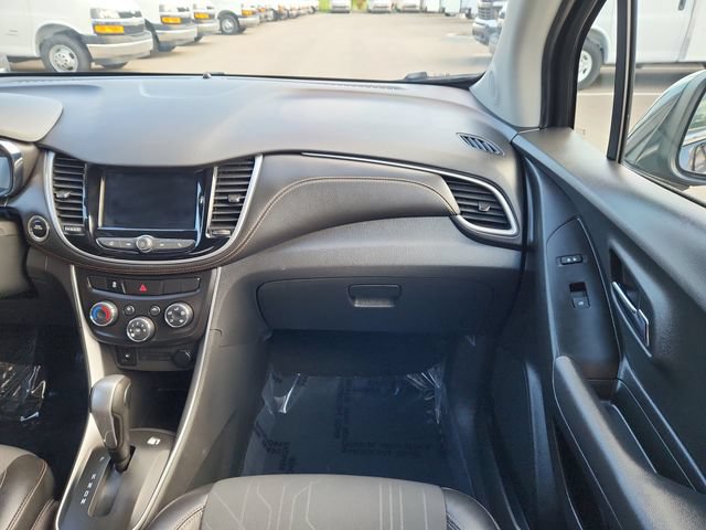 Used 2019 Chevrolet Trax LT w/ LT Convenience Package FWD image 24