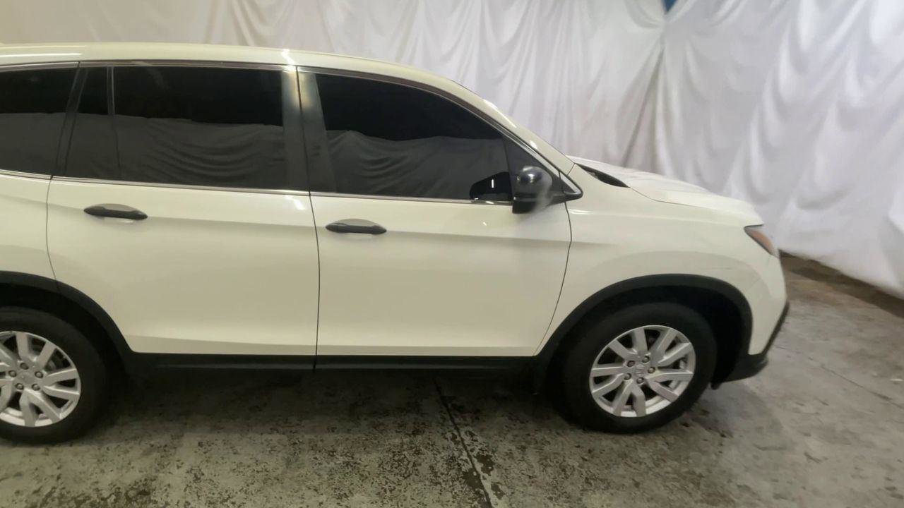 Used 2019 Honda Pilot LX image 9