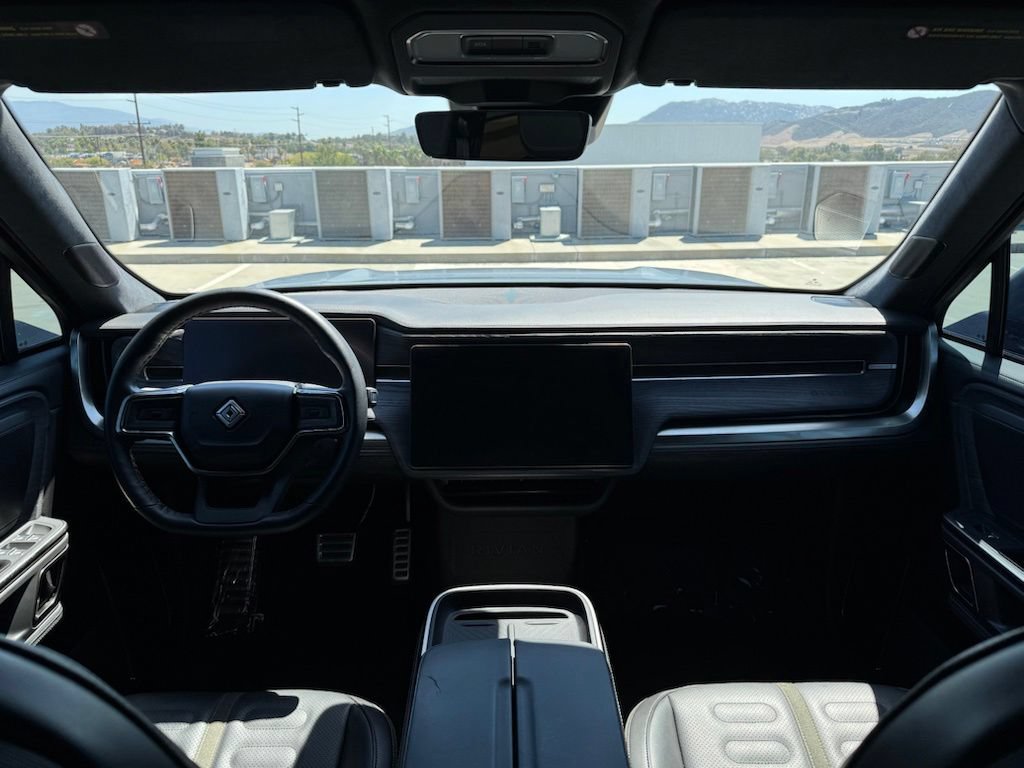 Used 2024 Rivian R1T Adventure Dual AWD/4WD image 11