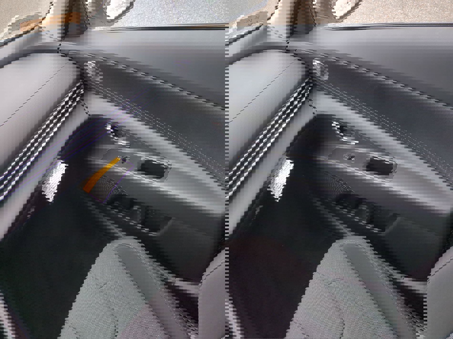 New 2025 Hyundai Elantra SE image 16