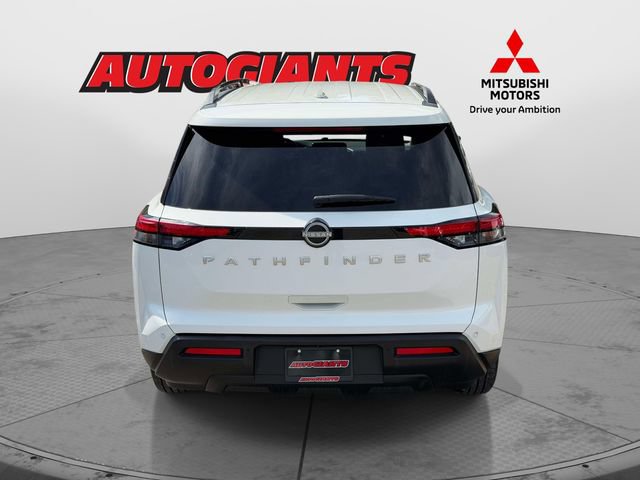 Used 2025 Nissan Pathfinder SV FWD image 5