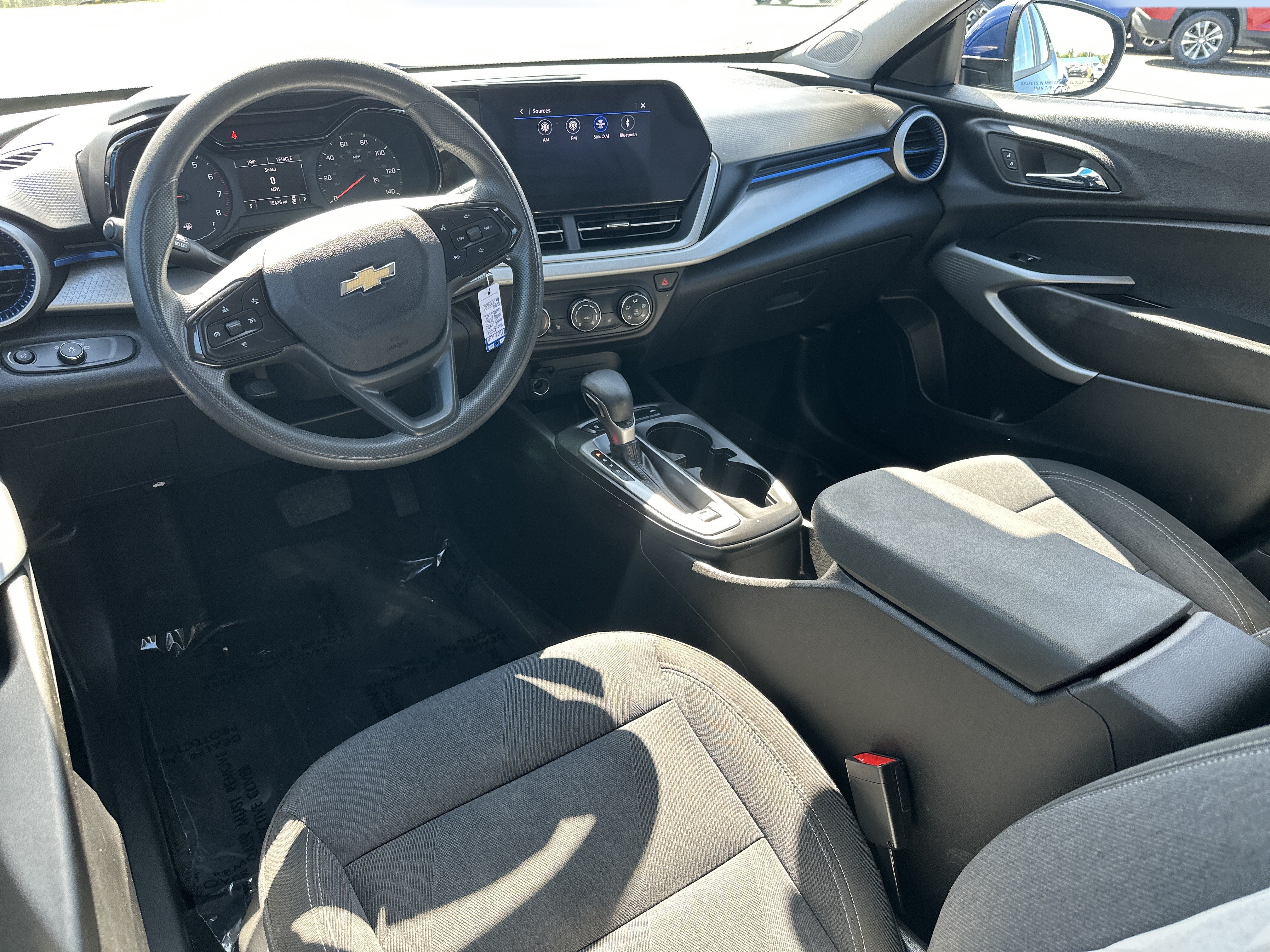 Certified 2024 Chevrolet Trax LS w/ LS Convenience Package FWD image 7