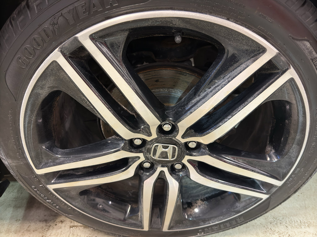 Used 2017 Honda Accord Sport Special Edition image 33