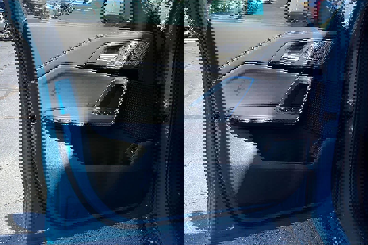 Certified 2025 BMW X1 xDrive28i image 23