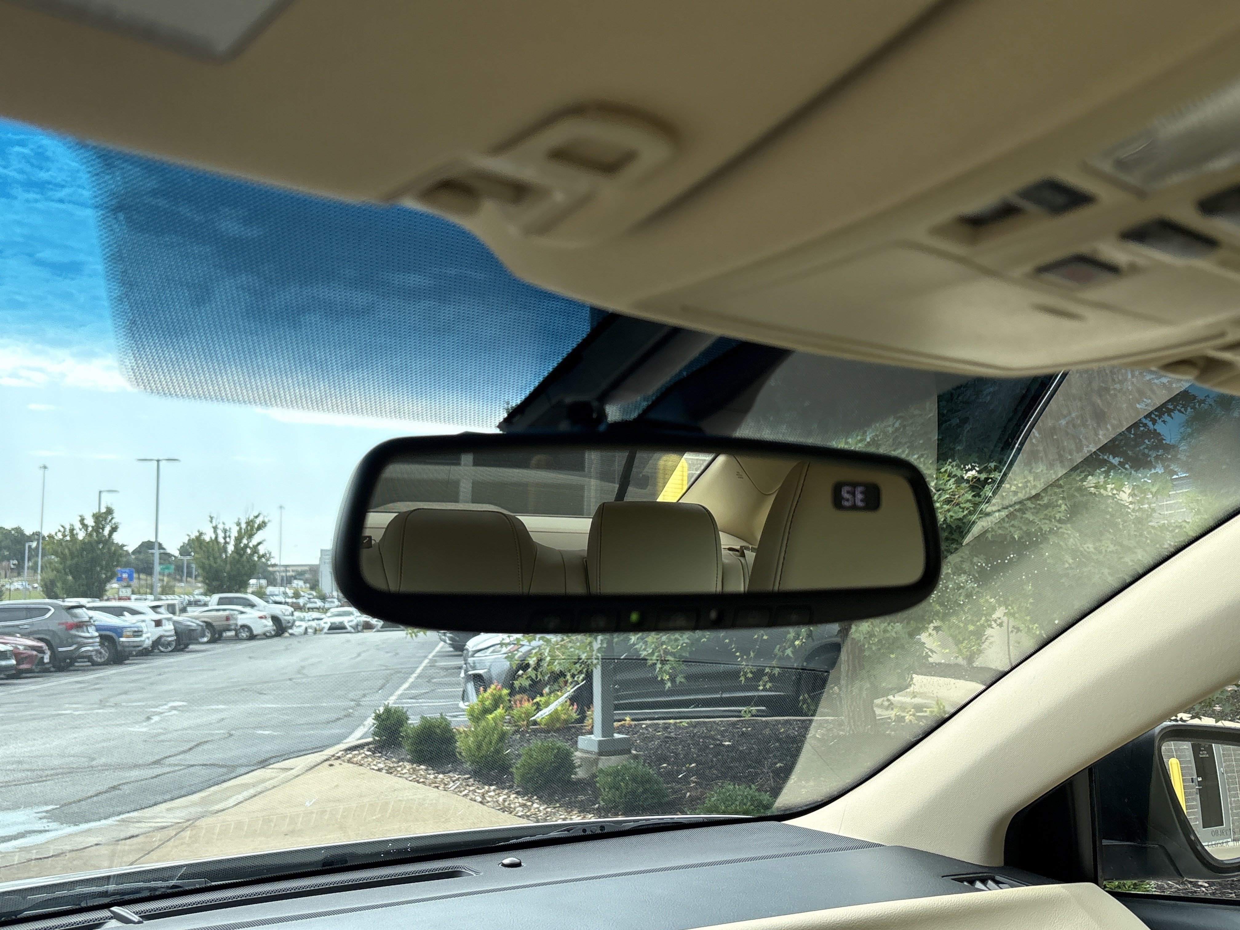 Used 2015 Toyota Avalon Limited FWD image 27