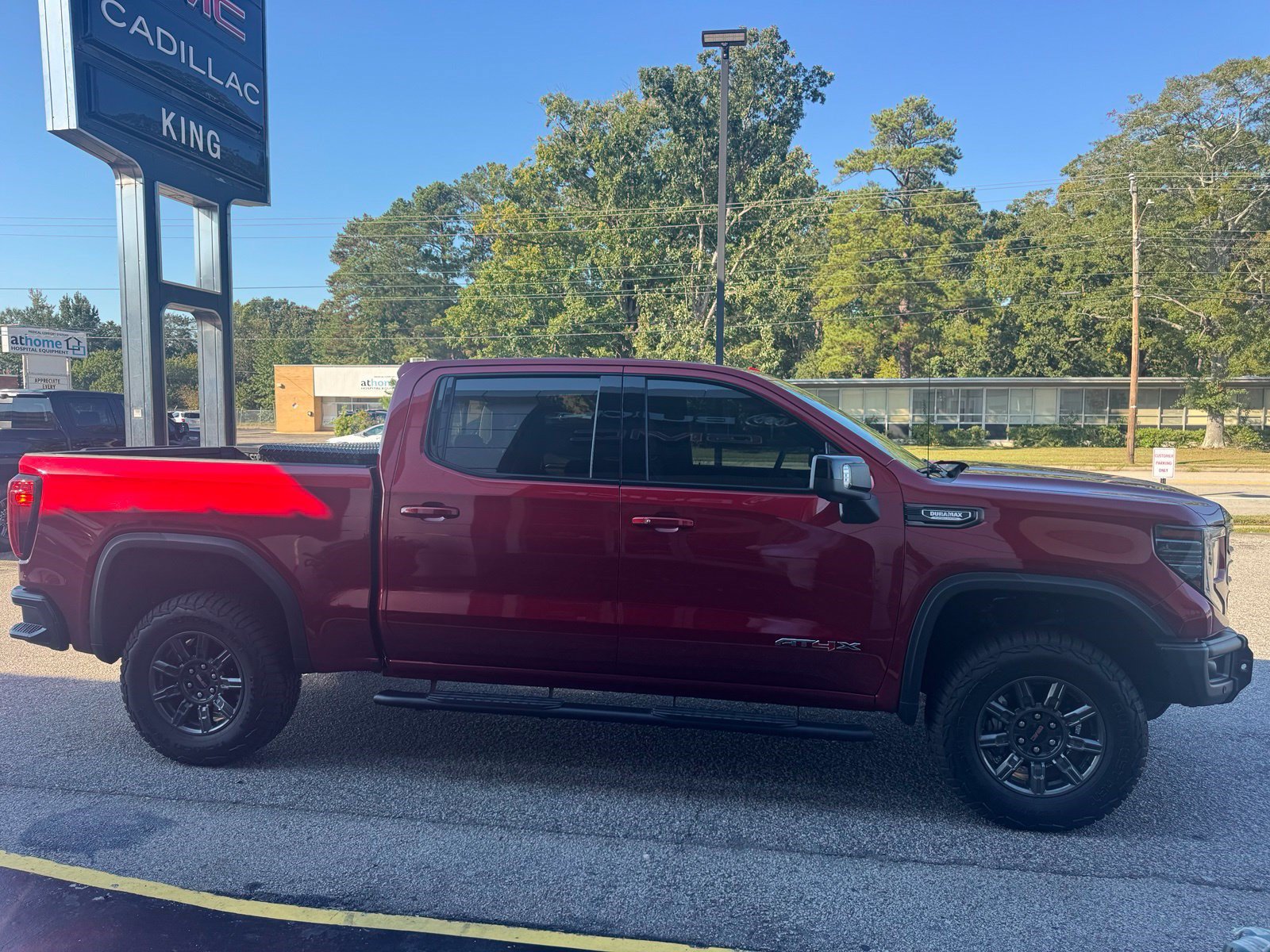 Used 2024 GMC Sierra 1500 AT4X AWD/4WD image 11