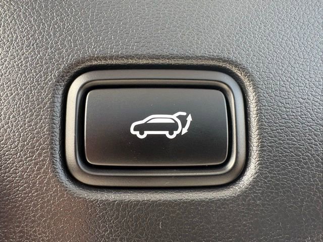 Used 2025 Hyundai Tucson Limited image 17