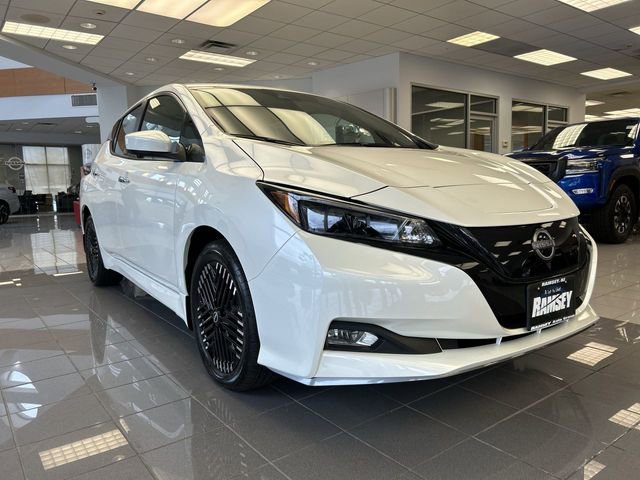 Used 2024 Nissan Leaf SV Plus image 2