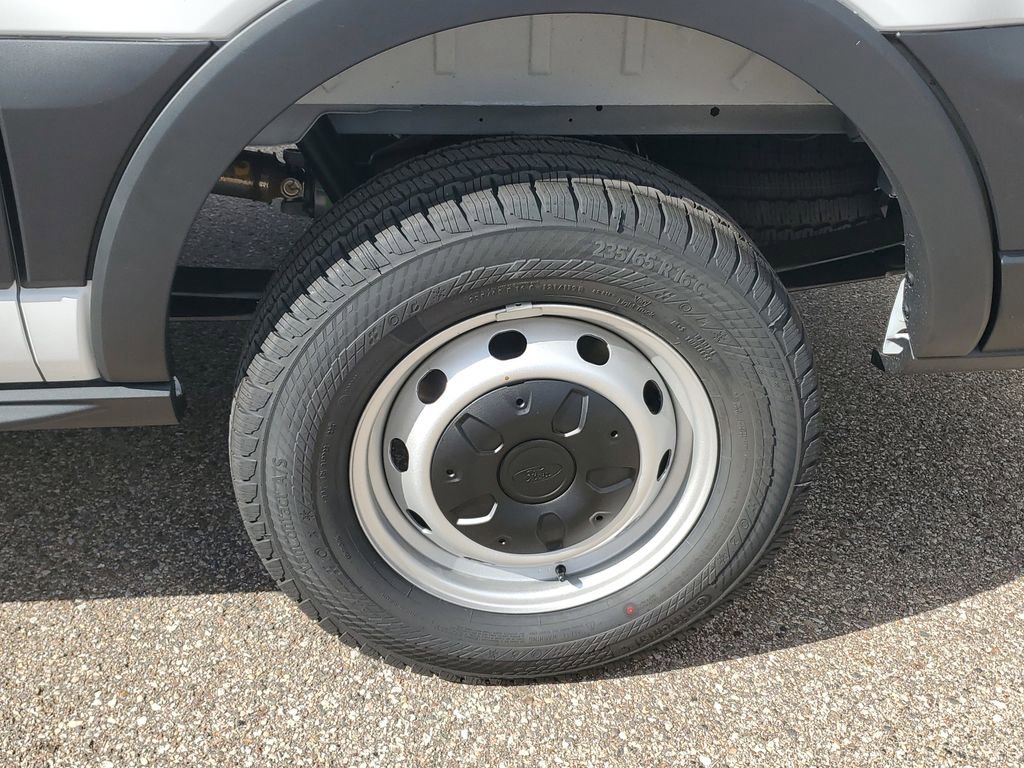 New 2025 Ford Transit 250 Low Roof image 5